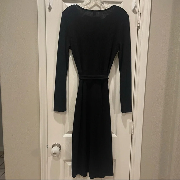 Old Navy Women’s Ribbed Knit Button Front Belted Midi Dress Size Large - Picture 3 of 8